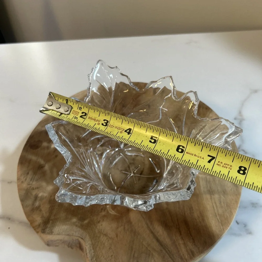 Telefloral Vase Clear Glass Leaf Design and Edging Leaded Crystal‎ Vintage